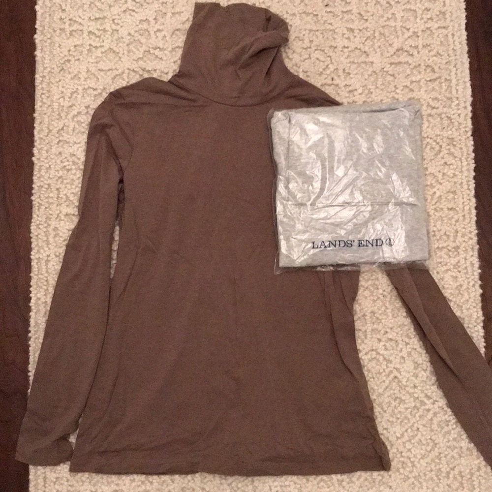 Set of 2 turtlenecks